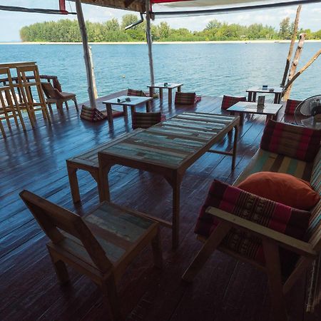 Sincere Hostel Bar And Bistro Koh Lanta Luaran gambar