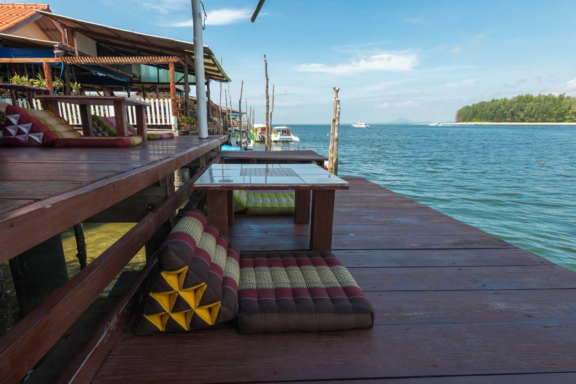 Sincere Hostel Bar And Bistro Koh Lanta Luaran gambar