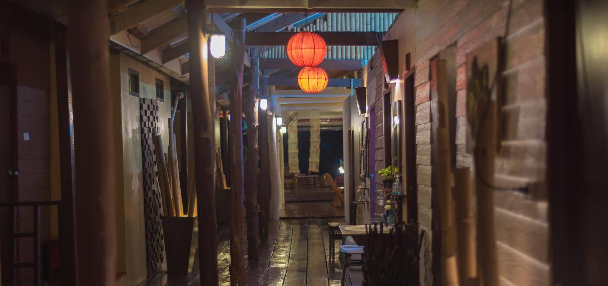 Sincere Hostel Bar And Bistro Koh Lanta Luaran gambar